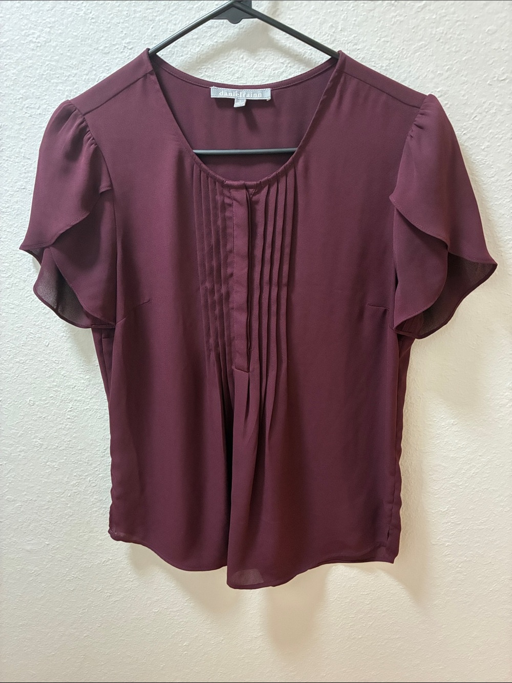 Daniel Rainn Plum Pleated Flutter Sleeve Blouse